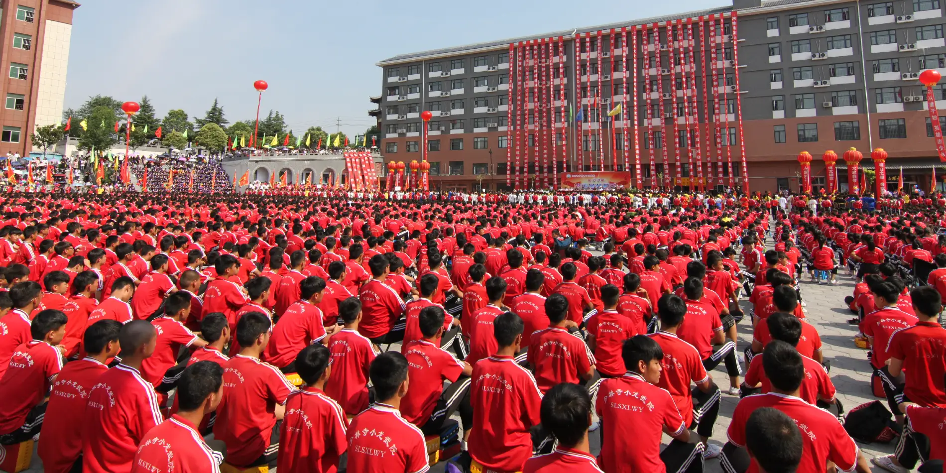 The best martial arts in China International Shaolin Dragon Academy